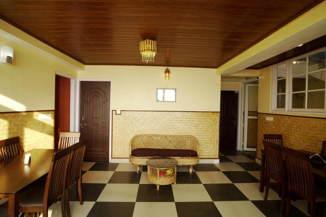 Hotel Hill Queen Near Sherpa Gumba Darjeeling Mall 5 Min Couple Friendly المظهر الخارجي الصورة