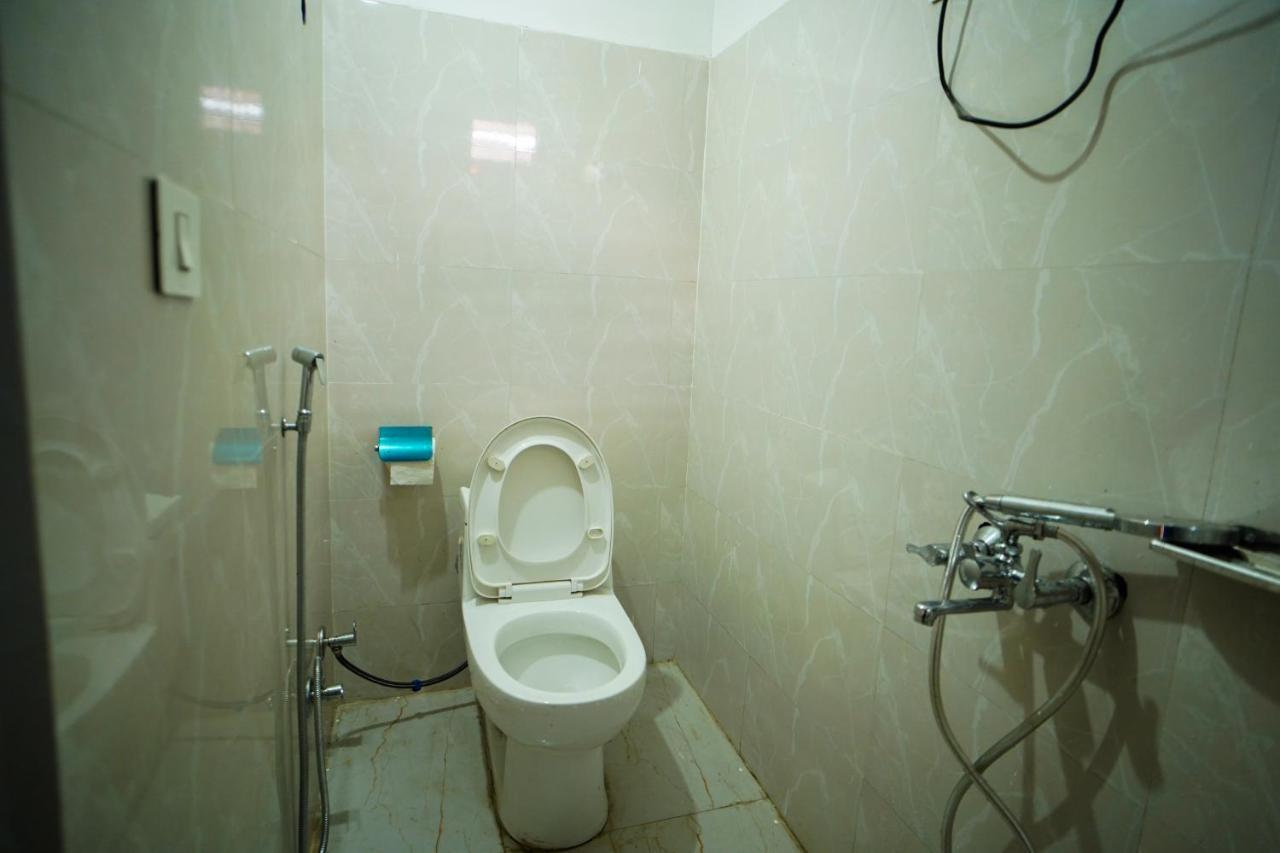 Hotel Hill Queen Near Sherpa Gumba Darjeeling Mall 5 Min Couple Friendly المظهر الخارجي الصورة